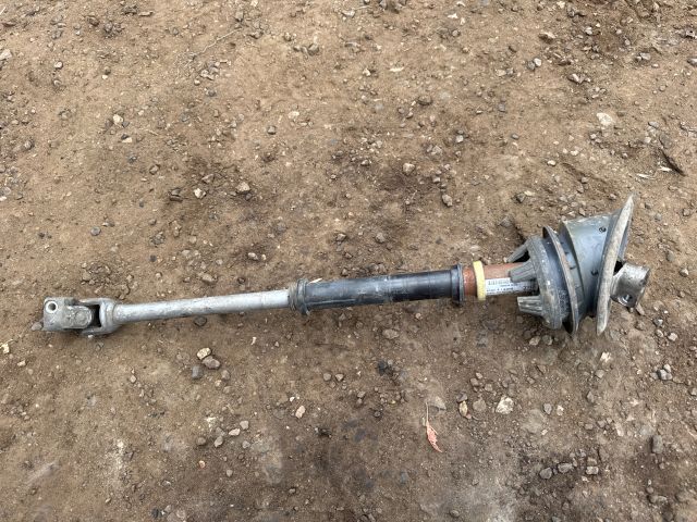 bontott AUDI A4 B8 Kormánykardán