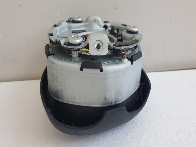 bontott AUDI A4 B8 Kormánylégzsák