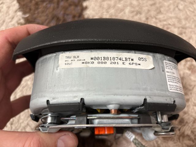 bontott AUDI A4 B8 Kormánylégzsák