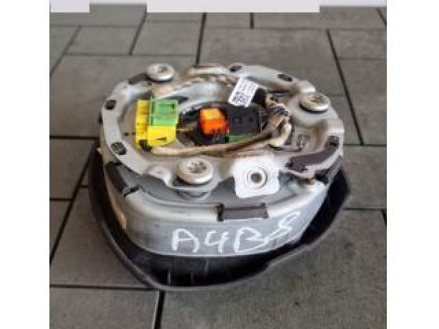 bontott AUDI A4 B8 Kormánylégzsák
