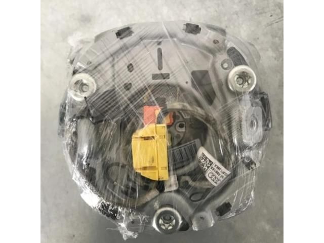 bontott AUDI A4 B8 Kormánylégzsák