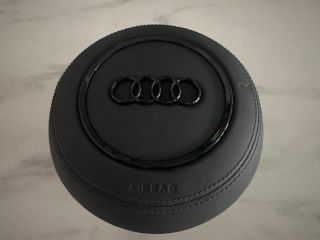 bontott AUDI A4 B8 Kormánylégzsák