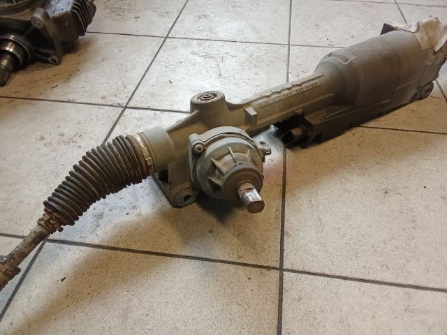 bontott AUDI A4 B8 Kormánymű (Elektromos)