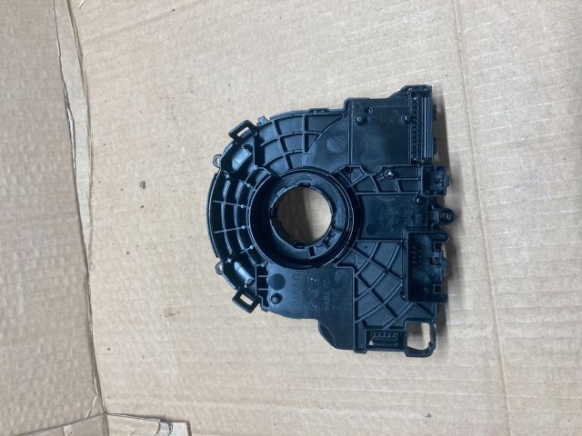 bontott AUDI A4 B8 Kormányoszlop Vezérlő