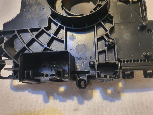 bontott AUDI A4 B8 Kormányoszlop Vezérlő