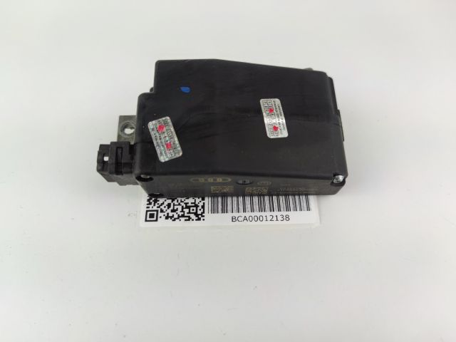 bontott AUDI A4 B8 Kormányoszlop Vezérlő