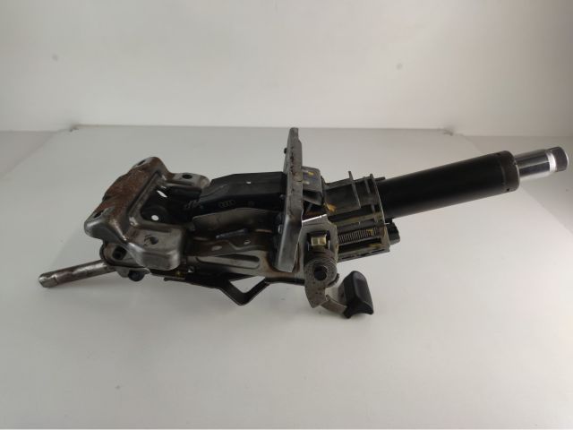 bontott AUDI A4 B8 Kormányoszlop