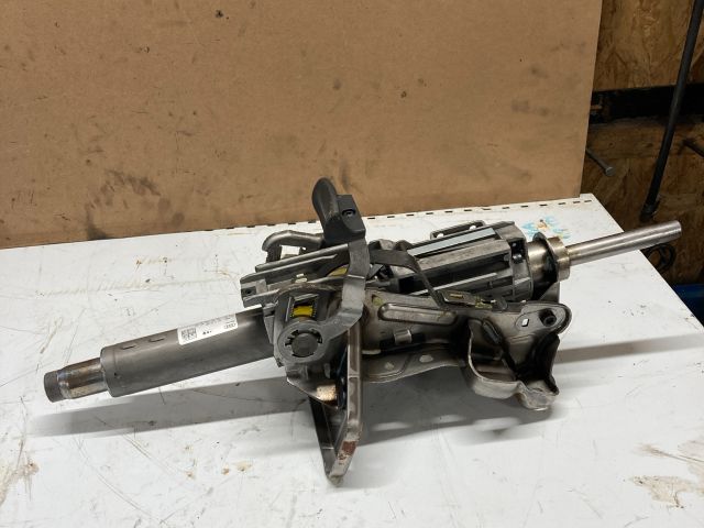 bontott AUDI A4 B8 Kormányoszlop