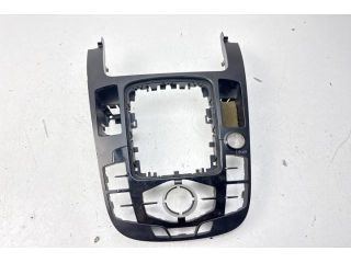 bontott AUDI A4 B8 Középkonzol Keret