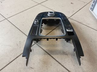 bontott AUDI A4 B8 Középkonzol Vezérlő Panel