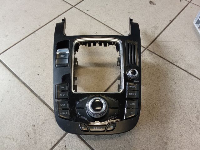 bontott AUDI A4 B8 Középkonzol Vezérlő Panel