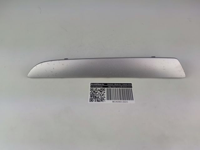 bontott AUDI A4 B8 Középső Műszerfal Díszléc