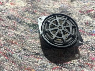 bontott AUDI A4 B8 Középső Műszerfal Hangszóró