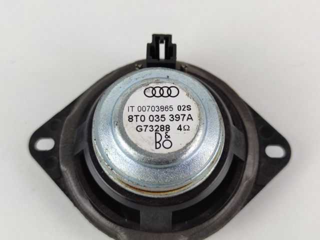 bontott AUDI A4 B8 Középső Műszerfal Hangszóró