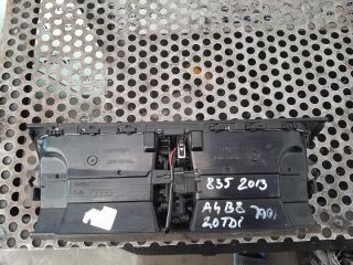 bontott AUDI A4 B8 Középső Szellőző
