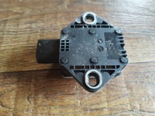 bontott AUDI A4 B8 Központi Ütközés Érzékelő