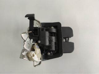 bontott AUDI A4 B8 Központizár Motor Csomagtérajtó