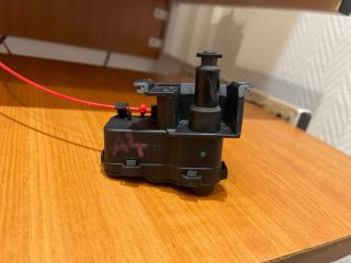 bontott AUDI A4 B8 Központizár Motor Tankajtó