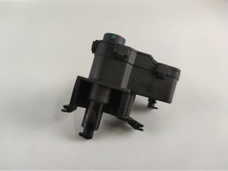 bontott AUDI A4 B8 Központizár Motor Tankajtó