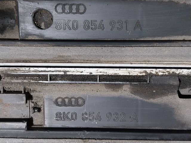 bontott AUDI A4 B8 Küszöb Díszléc Szett