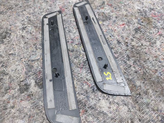 bontott AUDI A4 B8 Küszöb Díszléc Szett