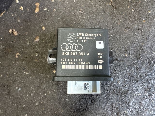 bontott AUDI A4 B8 Lámpa Vezérlő