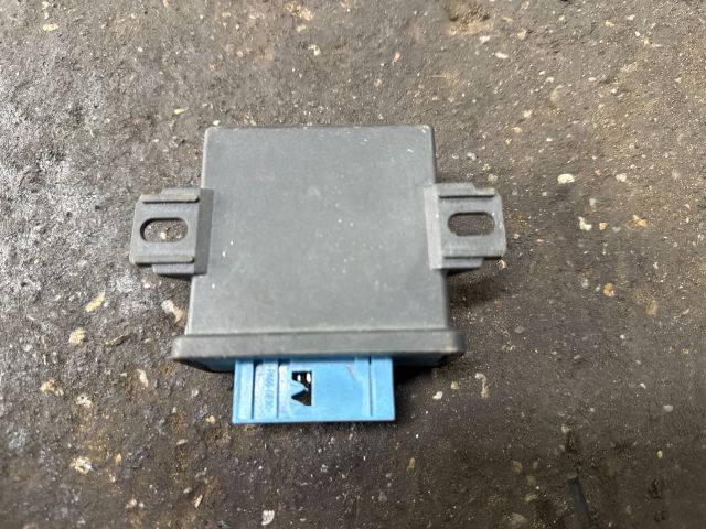 bontott AUDI A4 B8 Lámpa Vezérlő