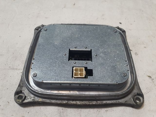 bontott AUDI A4 B8 LED Trafó