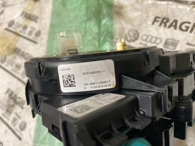 bontott AUDI A4 B8 Légzsák Átvezető Szalagkábel