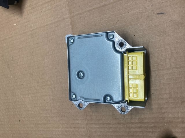 bontott AUDI A4 B8 Légzsák Elektronika