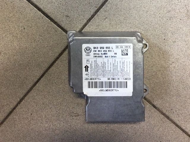 bontott AUDI A4 B8 Légzsák Elektronika