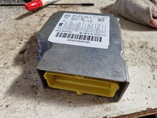 bontott AUDI A4 B8 Légzsák Elektronika