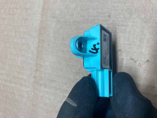 bontott AUDI A4 B8 Légzsák Indító Modul Oldallégzsák