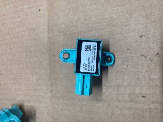 bontott AUDI A4 B8 Légzsák Indító Modul Oldallégzsák