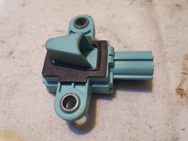 bontott AUDI A4 B8 Légzsák Indító Modul Oldallégzsák