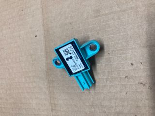 bontott AUDI A4 B8 Légzsák Indító Modul Oldallégzsák