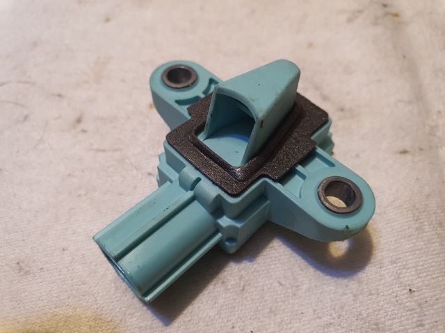 bontott AUDI A4 B8 Légzsák Indító Modul Oldallégzsák