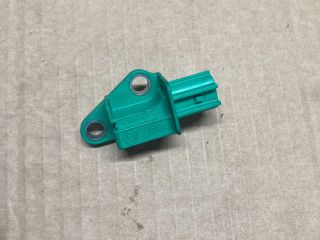 bontott AUDI A4 B8 Légzsák Indító Modul Oldallégzsák