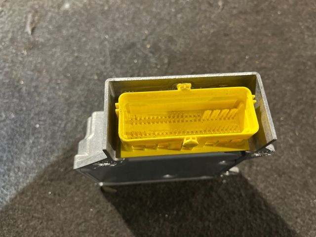 bontott AUDI A4 B8 Légzsák Indító Modul Oldallégzsák