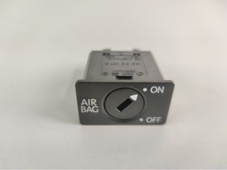 bontott AUDI A4 B8 Légzsák Kapcsoló