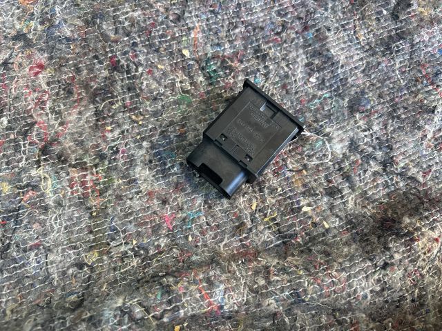 bontott AUDI A4 B8 Légzsák Kapcsoló