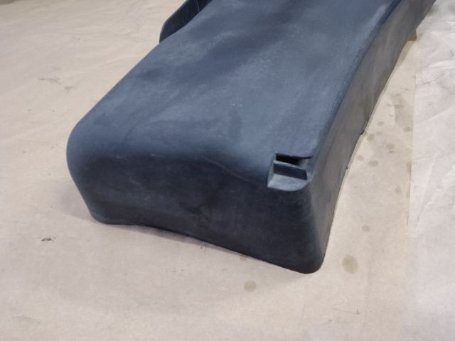 bontott AUDI A4 B8 Levélrács