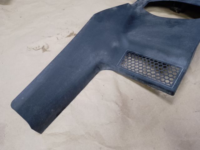 bontott AUDI A4 B8 Levélrács