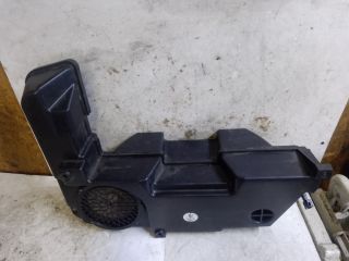 bontott AUDI A4 B8 Mélynyomó Hangszóró