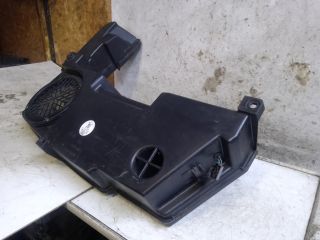 bontott AUDI A4 B8 Mélynyomó Hangszóró