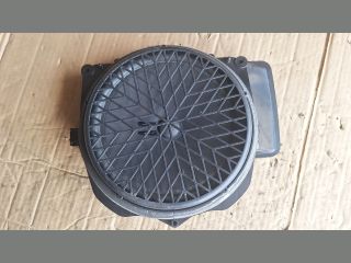 bontott AUDI A4 B8 Mélynyomó Hangszóró