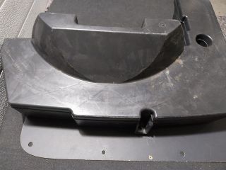 bontott AUDI A4 B8 Mélynyomó Hangszóró