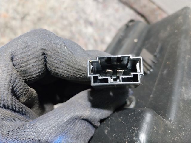 bontott AUDI A4 B8 Mélynyomó Hangszóró