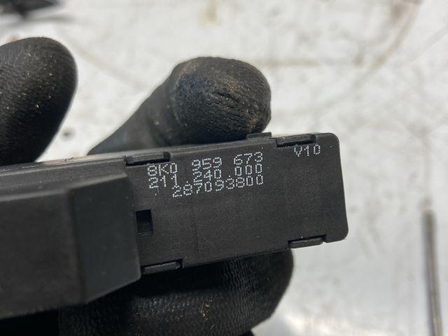 bontott AUDI A4 B8 Menetstabilizátor Kapcsoló