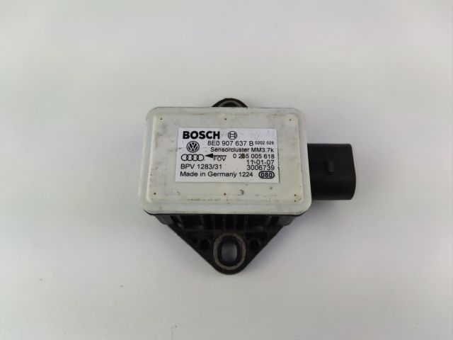 bontott AUDI A4 B8 Menetstabilizátor